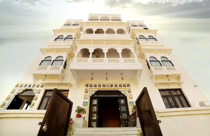 Hotel Royal Pratap Niwas Udaipur