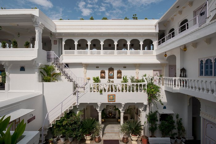 JAGAT NIWAS PALACE HOTEL Udaipur