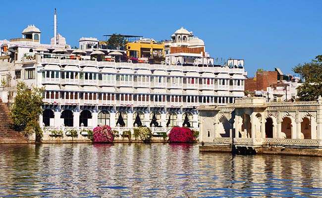 Lake Pichola Hotel Udaipur