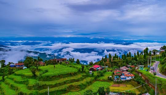 Darjeeling Trip with Mirik Tour 04 Days 03 Nights